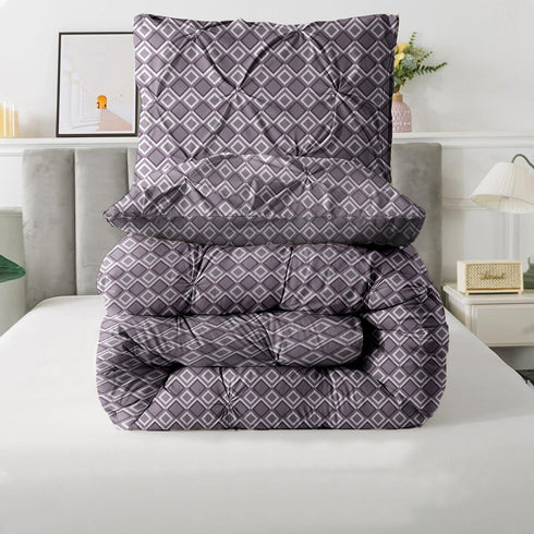 The White Moss Hannah Reversible Print Pinch Pleat AC Comforter With 2 Pillow Cover